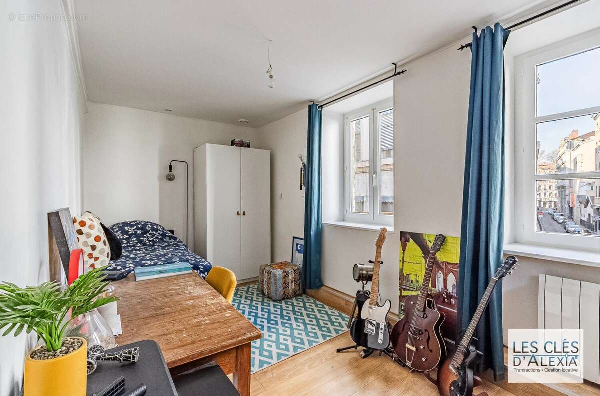 Duplex esprit maison 140 m² avec cour – Bien rare à Lyon 3 - photo 4
