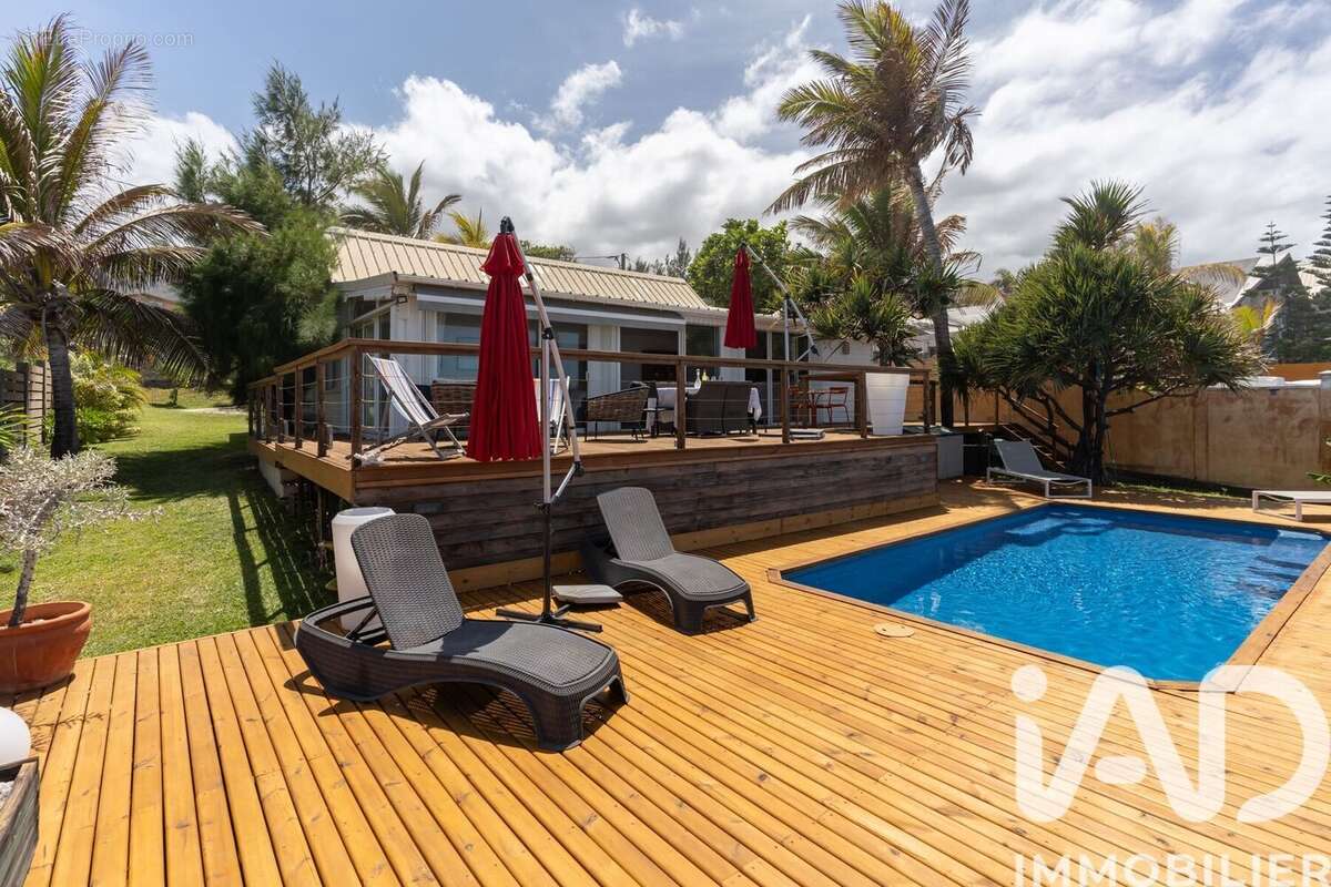 Photo 8 - Maison à LES TROIS-BASSINS