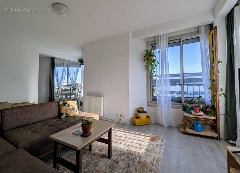 Appartement à BORDEAUX