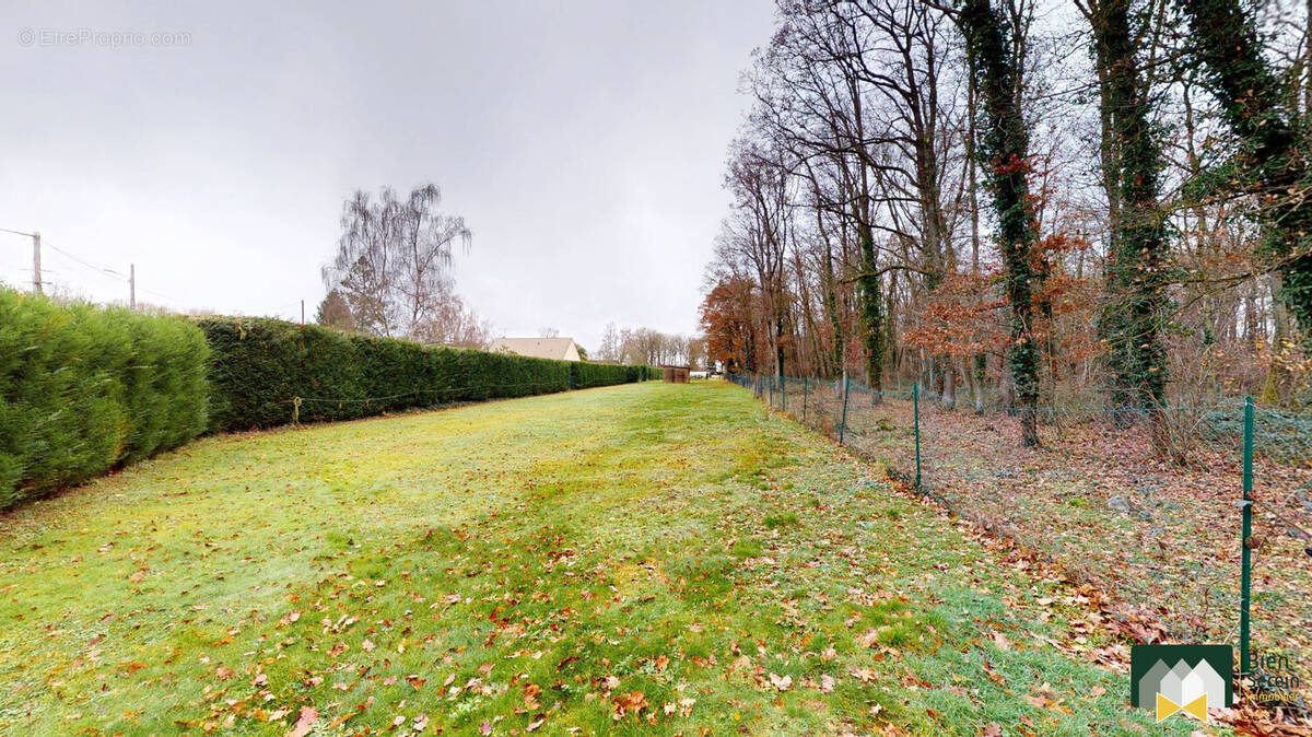 Avant  - Terrain à MAINTENON