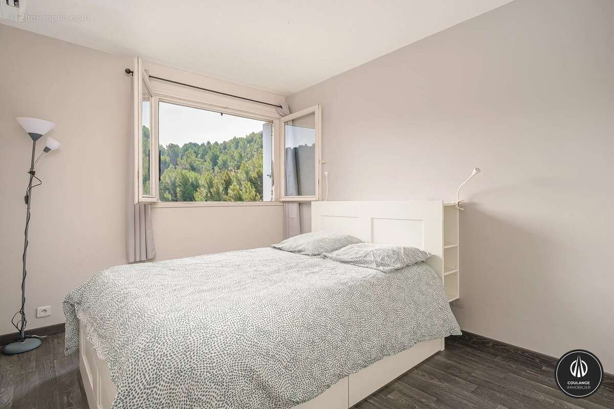 Appartement à MARSEILLE-9E