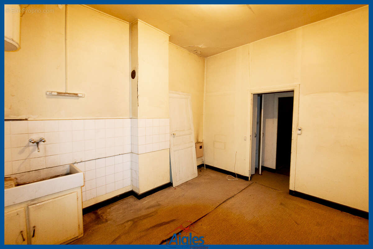 Appartement à SAINT-GERMAIN-LEMBRON