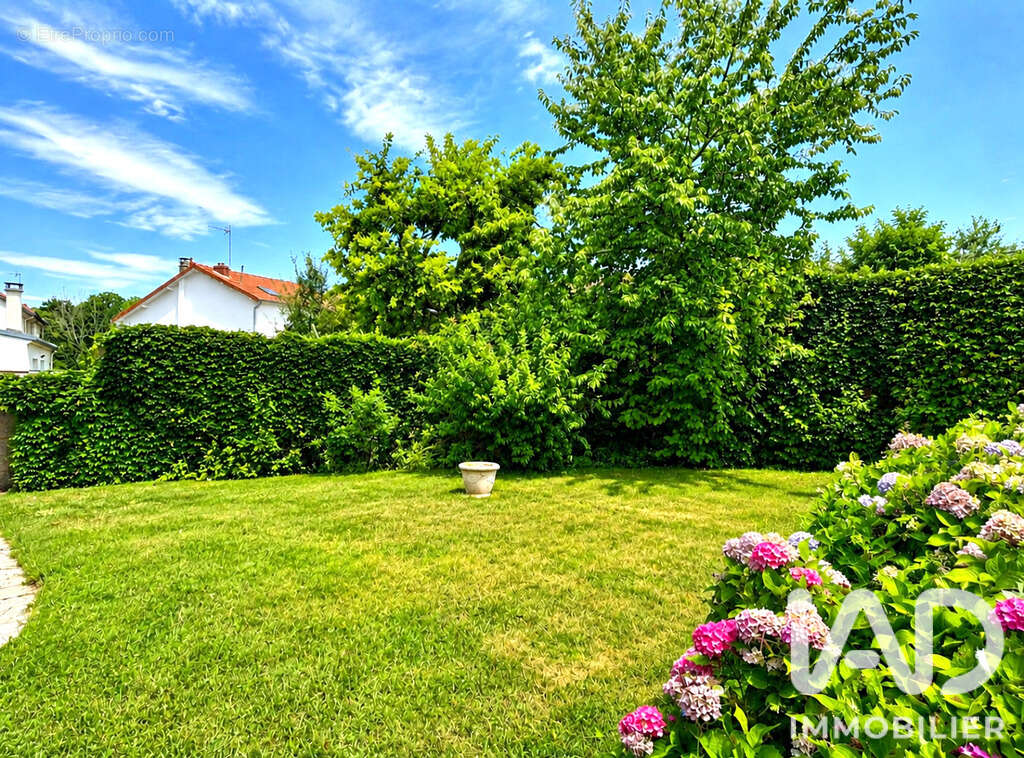 Maison 150 m² à Ozoir-La-Ferriere  - photo 6