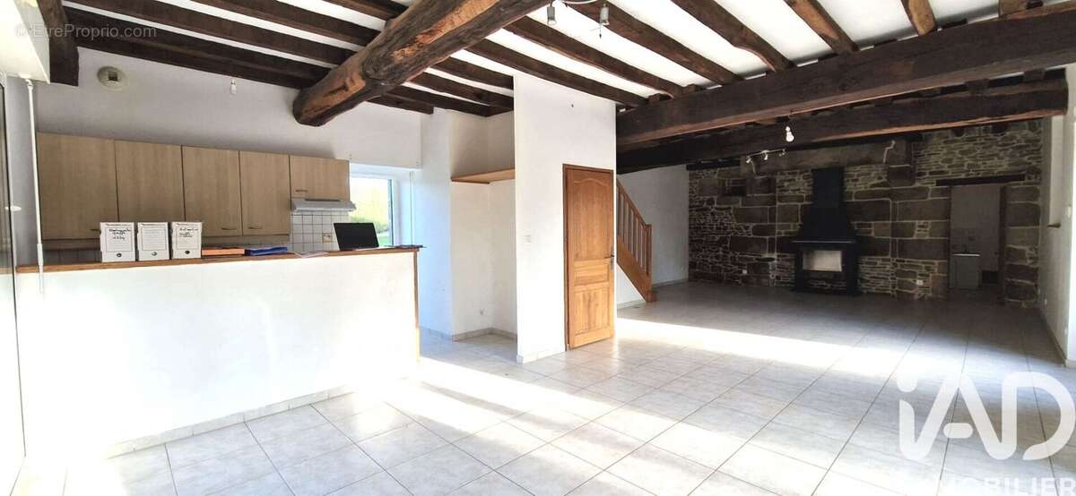 Photo 4 - Maison à LOUVIGNE-DU-DESERT