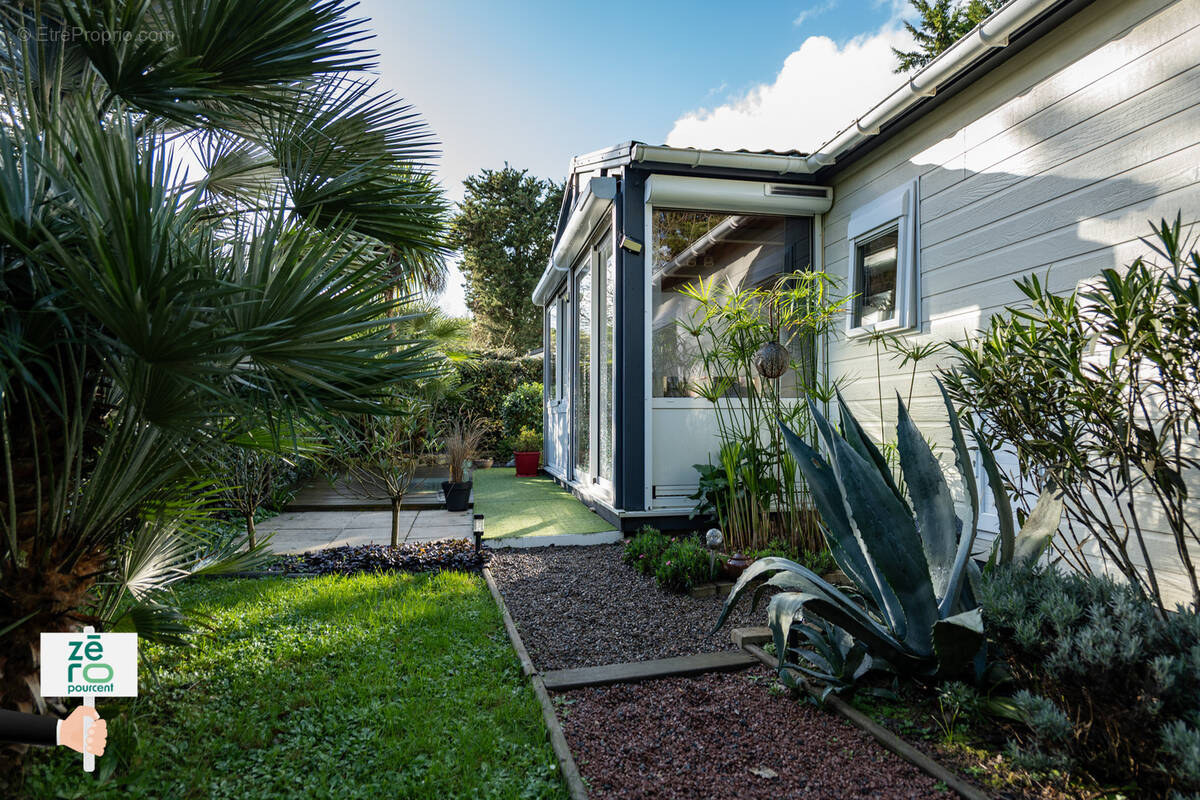 Maison à SAINT-CYR-EN-TALMONDAIS