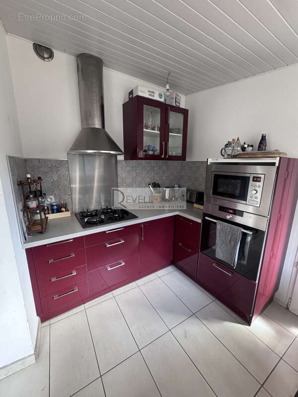 Maison à PEILLE