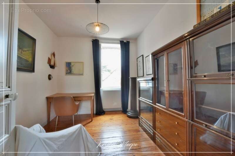 Maison à LE POULIGUEN