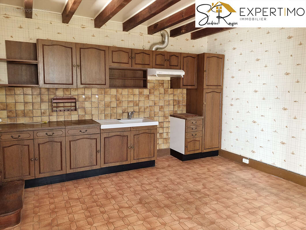 Maison à SAINTE-CHRISTINE