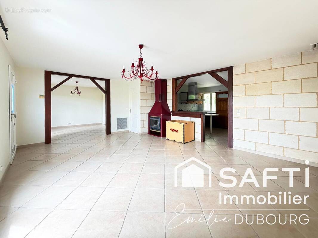 Photo 1 - Maison à SALLEBOEUF