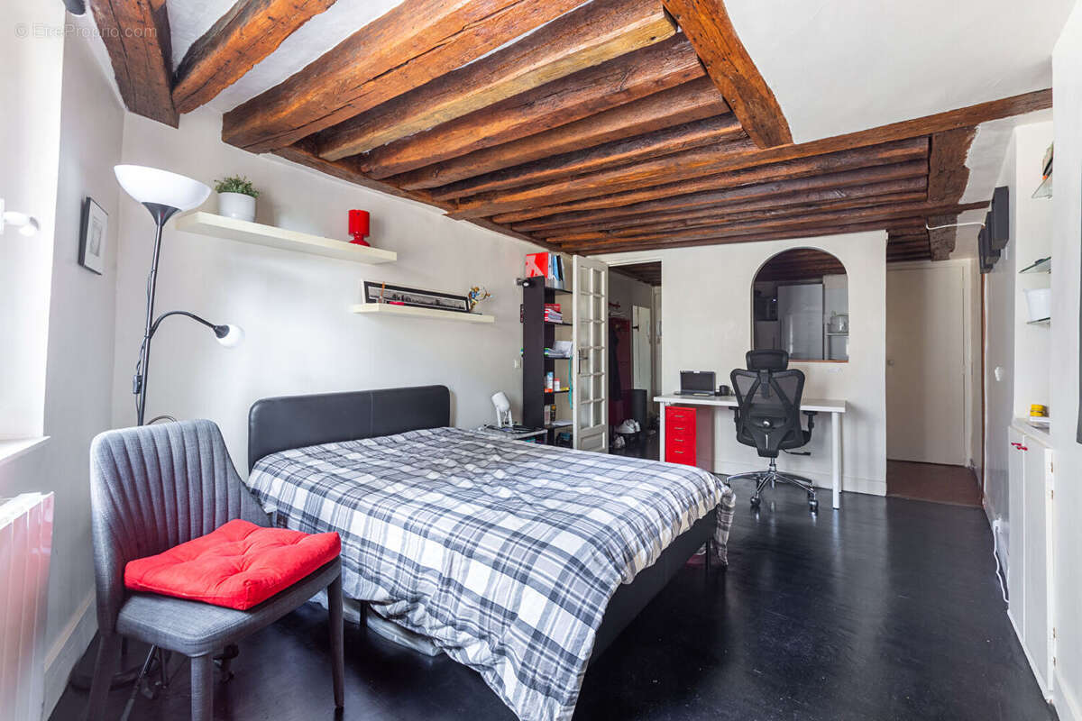 Appartement à PARIS-5E