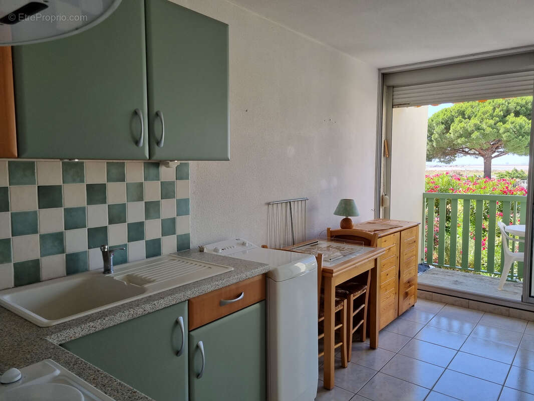 A vendre - gruissan - charmant studio coin cabine - 4 couchages - piscine - belle vue - photo 22