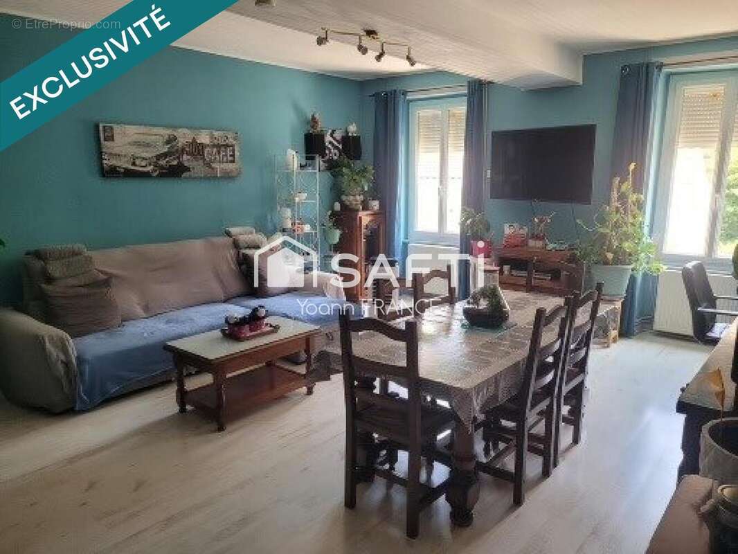 Maison 170 m² à Tarare  - photo 2
