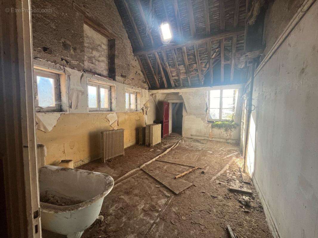 Appartement 85,47m2 carrez centre ville d'autun - photo 6