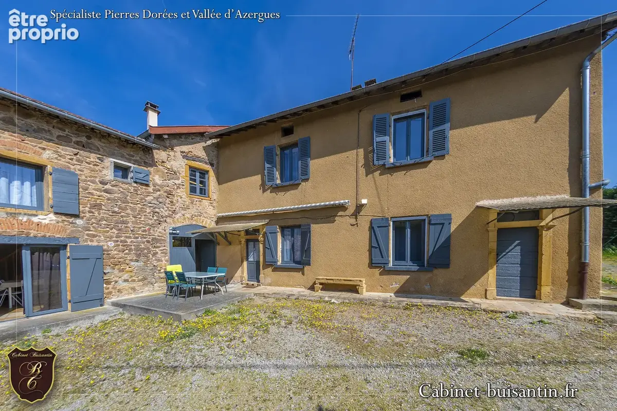 Maison à OINGT