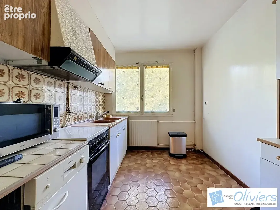 Appartement 3 pièces 70 m² à vendre à Magny-Les-Hameaux (78114) - photo 2