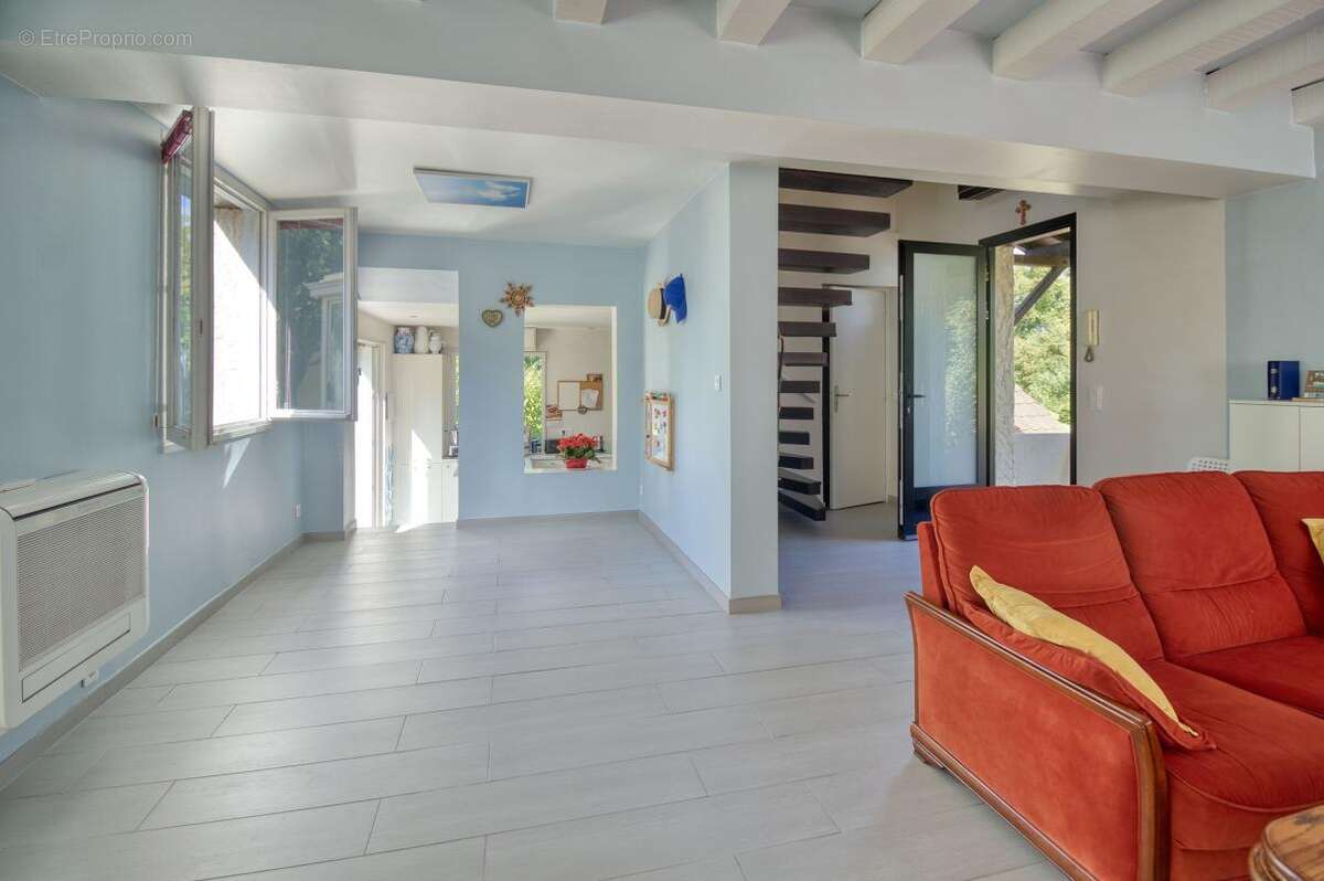 Maison 120 m² à Marly-Le-Roi  - photo 8