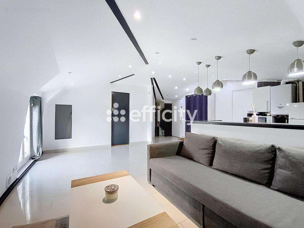 Appartement à MAFFLIERS