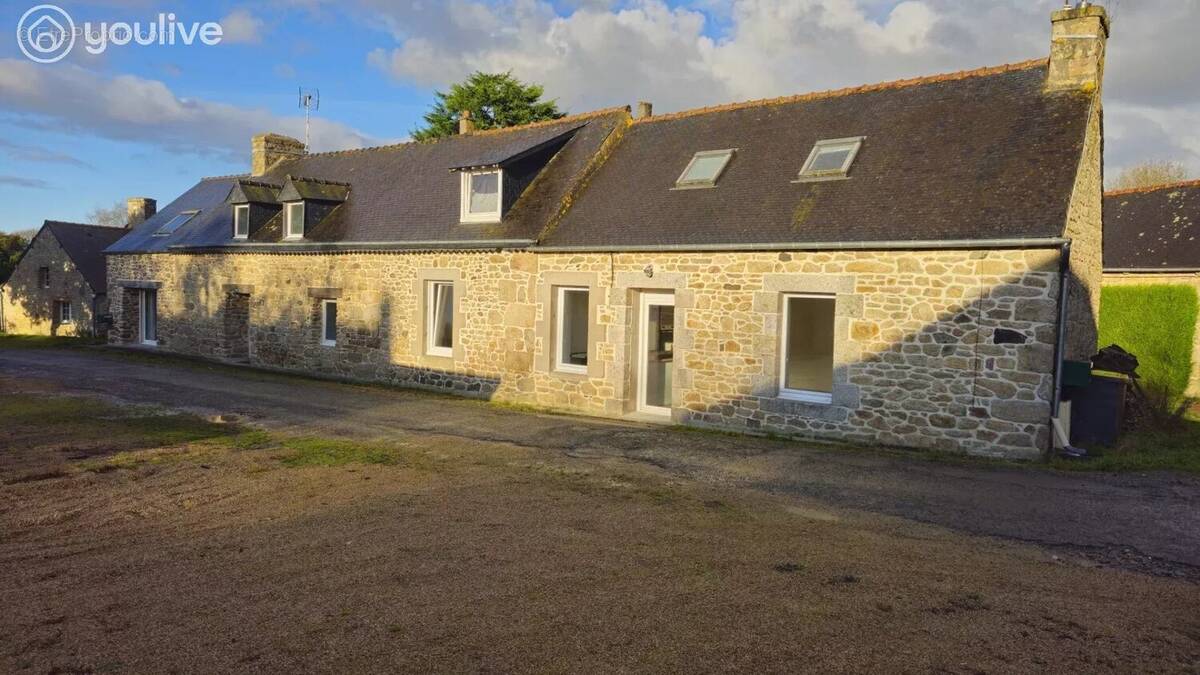 Maison à CHATELAUDREN