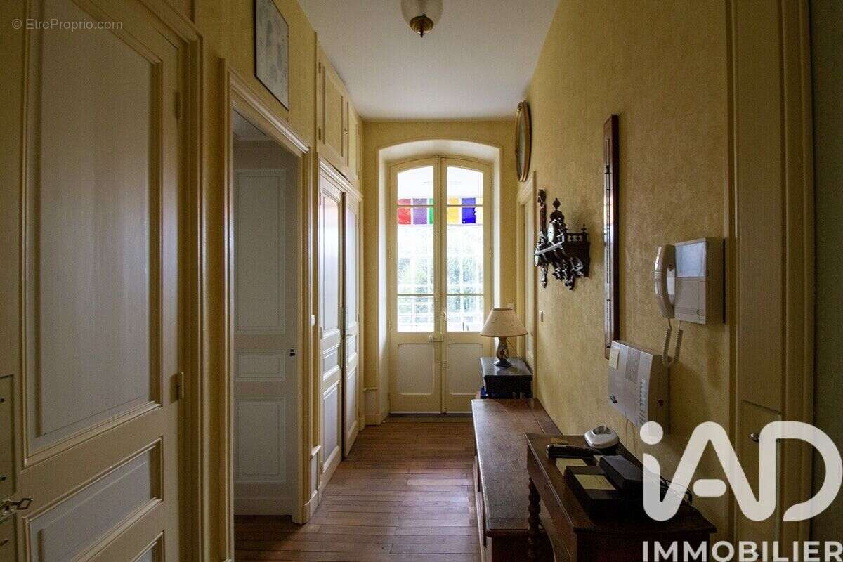 Maison 345 m² à Ambert  - photo 8