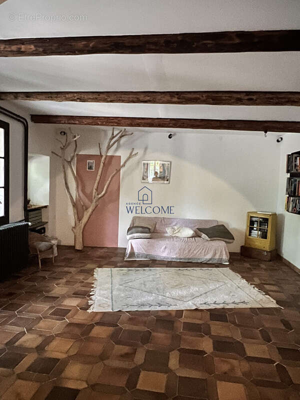 Maison à SAINT-CHRISTOL-LES-ALES