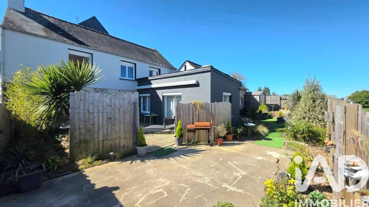 Photo 1 - Maison à PLUMELEC