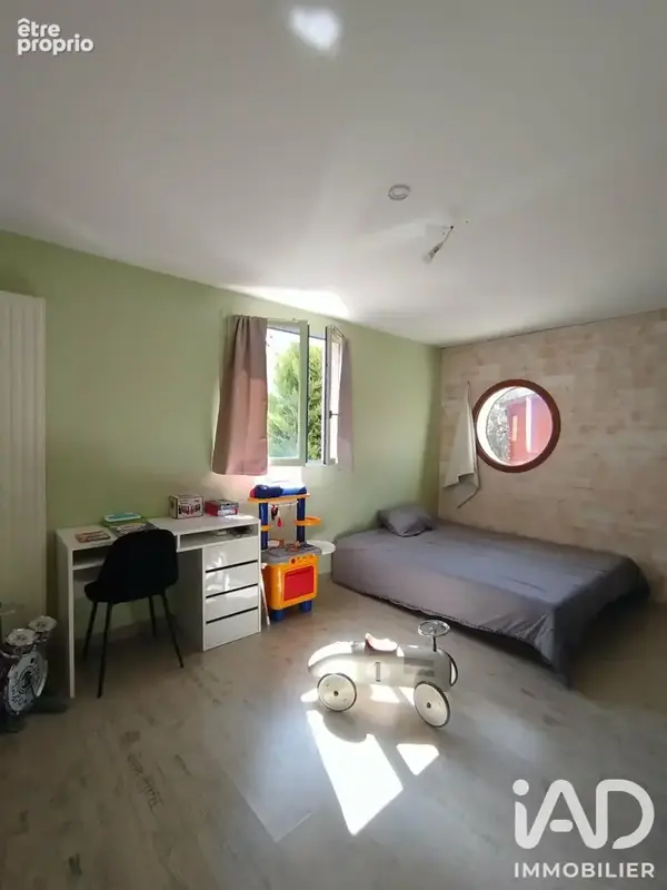Photo 6