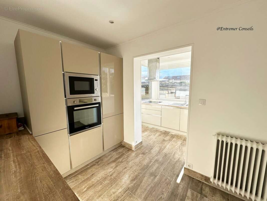 Maison à VILLENEUVE-LOUBET