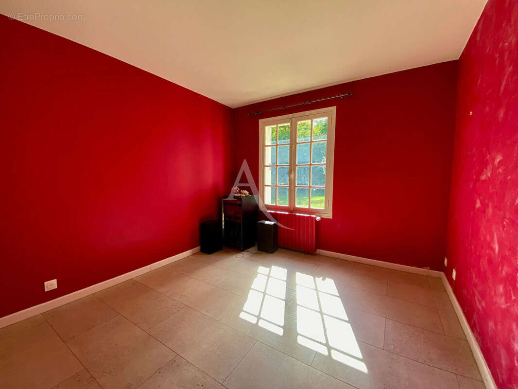 Maison à GIF-SUR-YVETTE