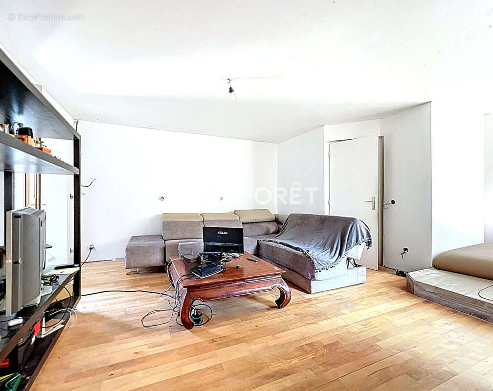 Maison à SAINT-PIERRE-D'ALBIGNY