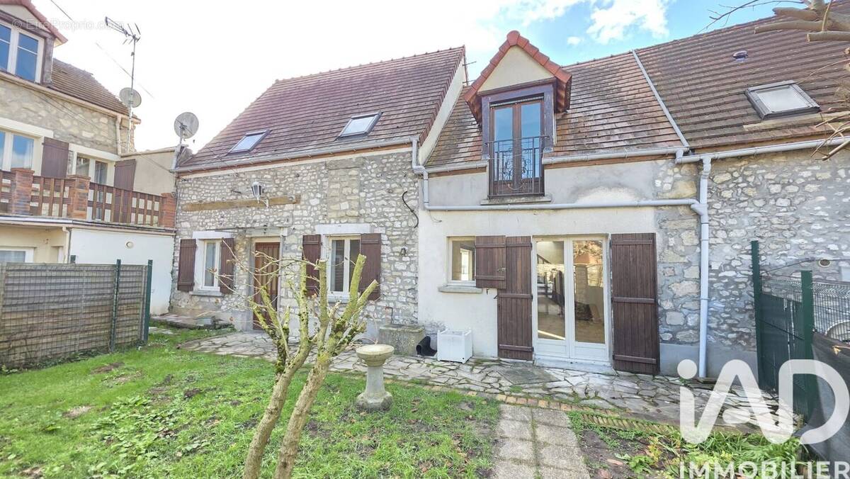 Photo 1 - Maison à SAINT-MARTIN-LA-GARENNE
