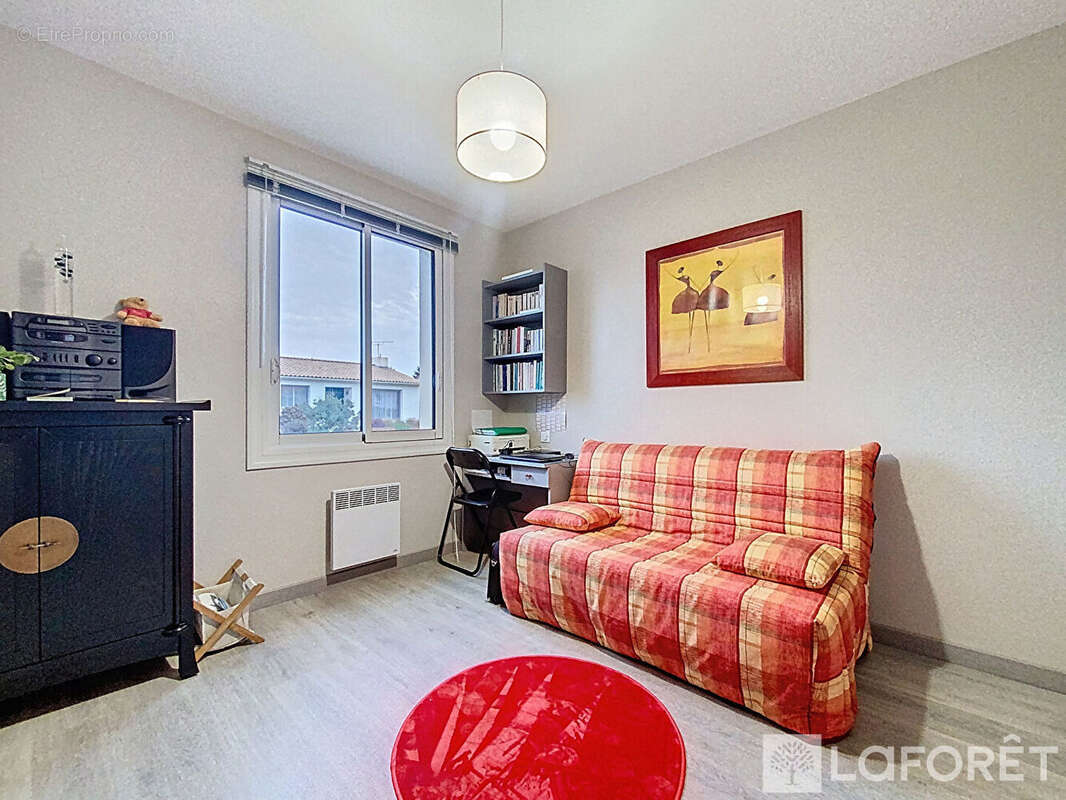 Maison à SAINT-LAURENT-SUR-SEVRE