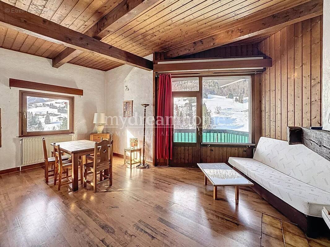 Appartement à FLUMET