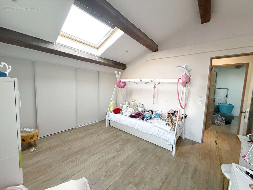Appartement à PLAN-DE-CUQUES