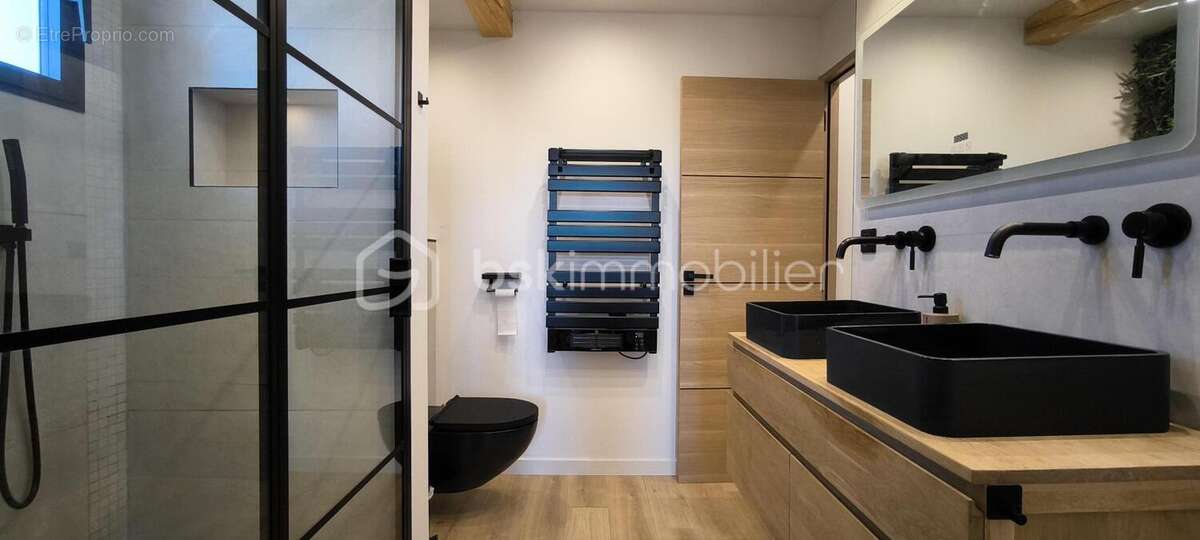 Appartement à MALLEMORT