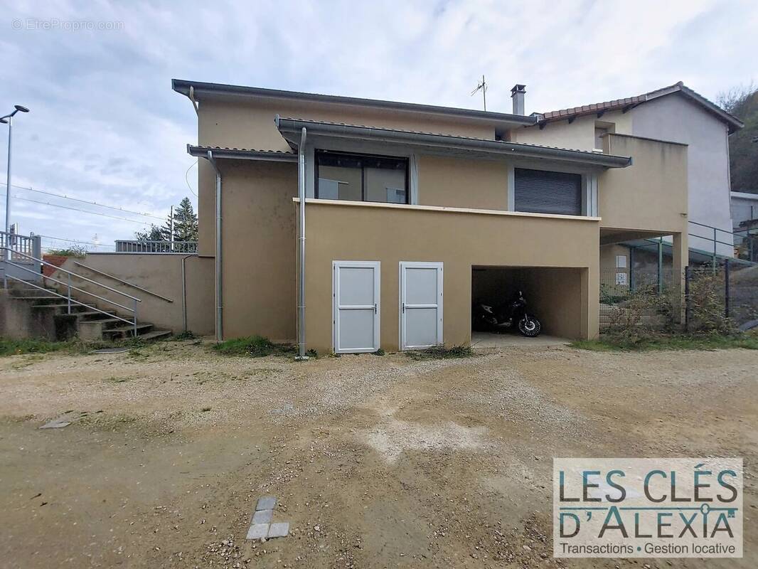 Appartement à LOIRE-SUR-RHONE