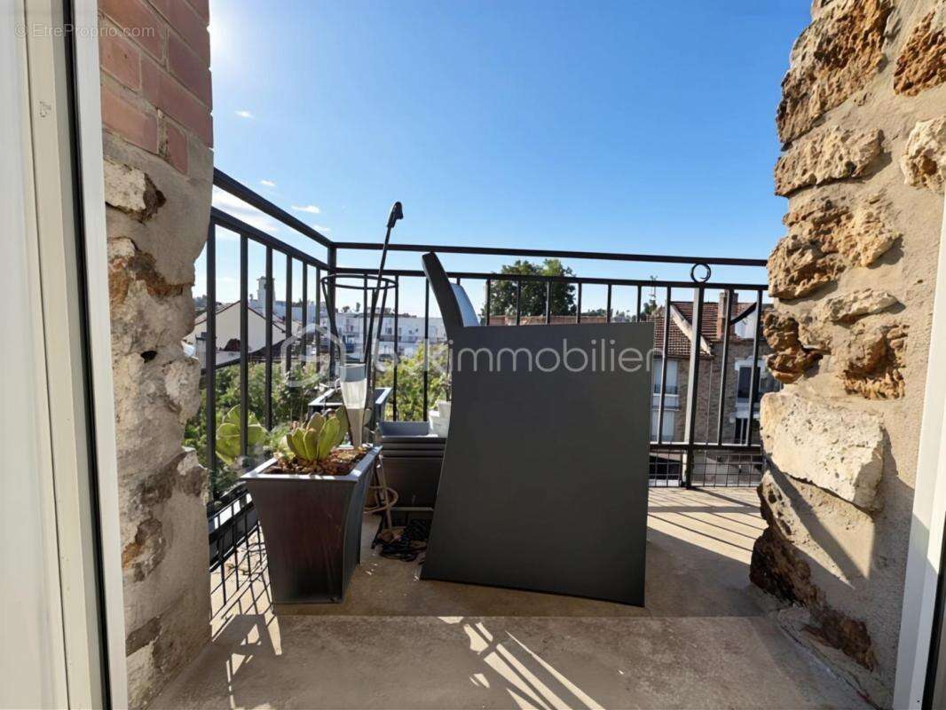 Appartement à VAIRES-SUR-MARNE
