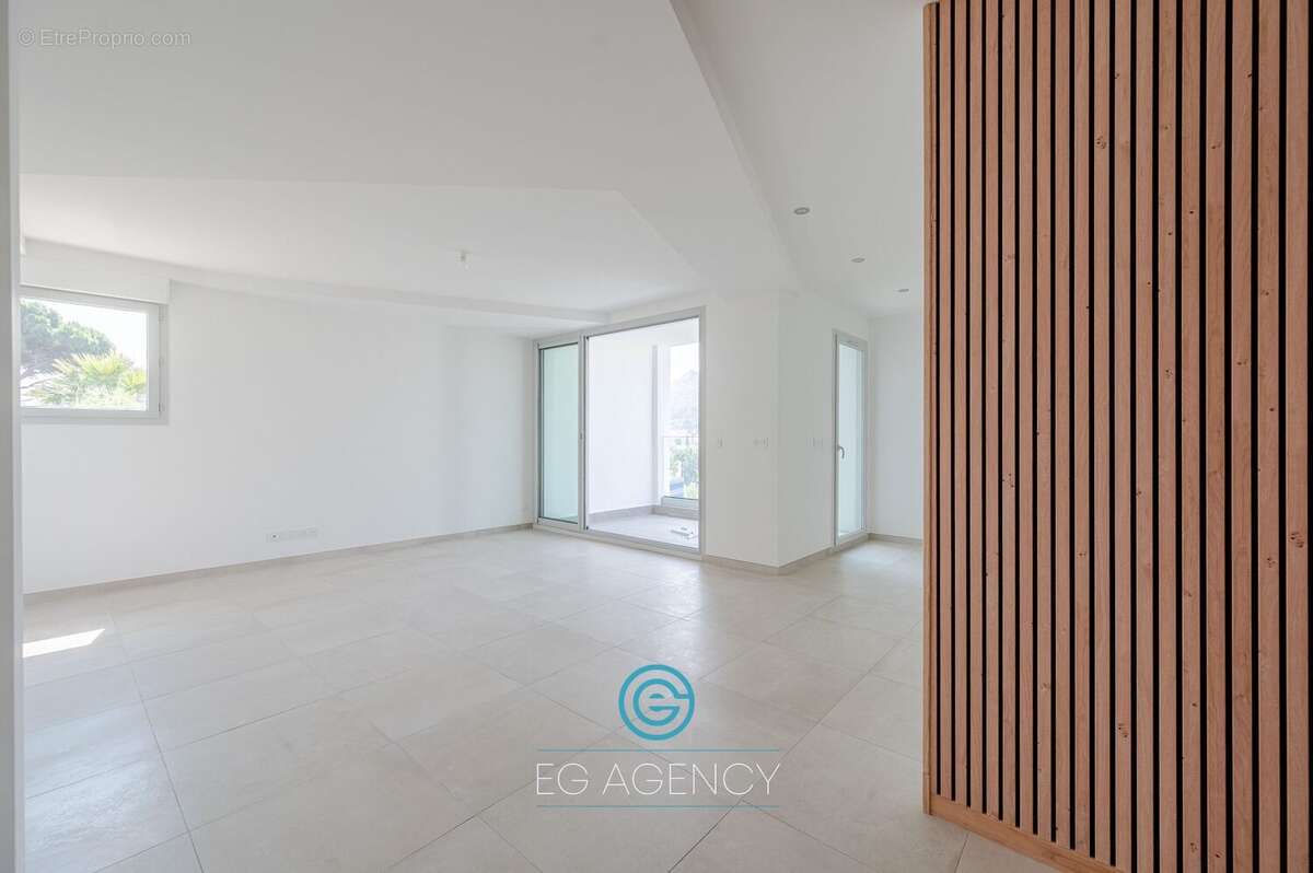 Appartement à MARSEILLE-11E