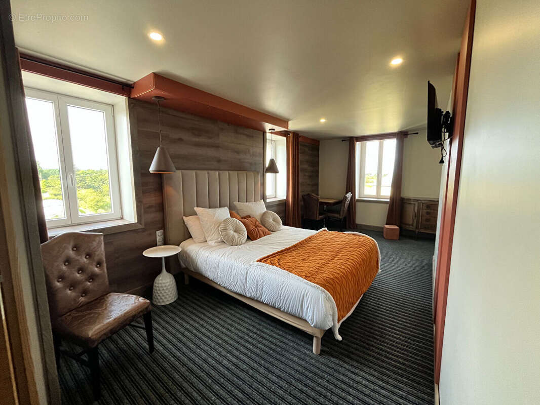 Maison à COSQUEVILLE