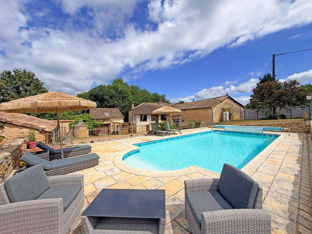 Maison avec gîte et piscine au calme - photo 29