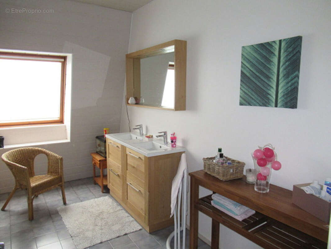 Exclusivité à Beaucouzé 150m² avec 5 chambres + bureau - photo 9