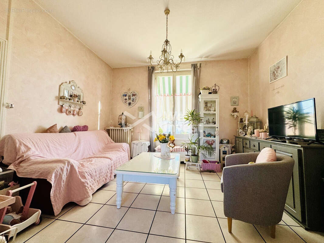 Maison 113 m² à Riom  - photo 5