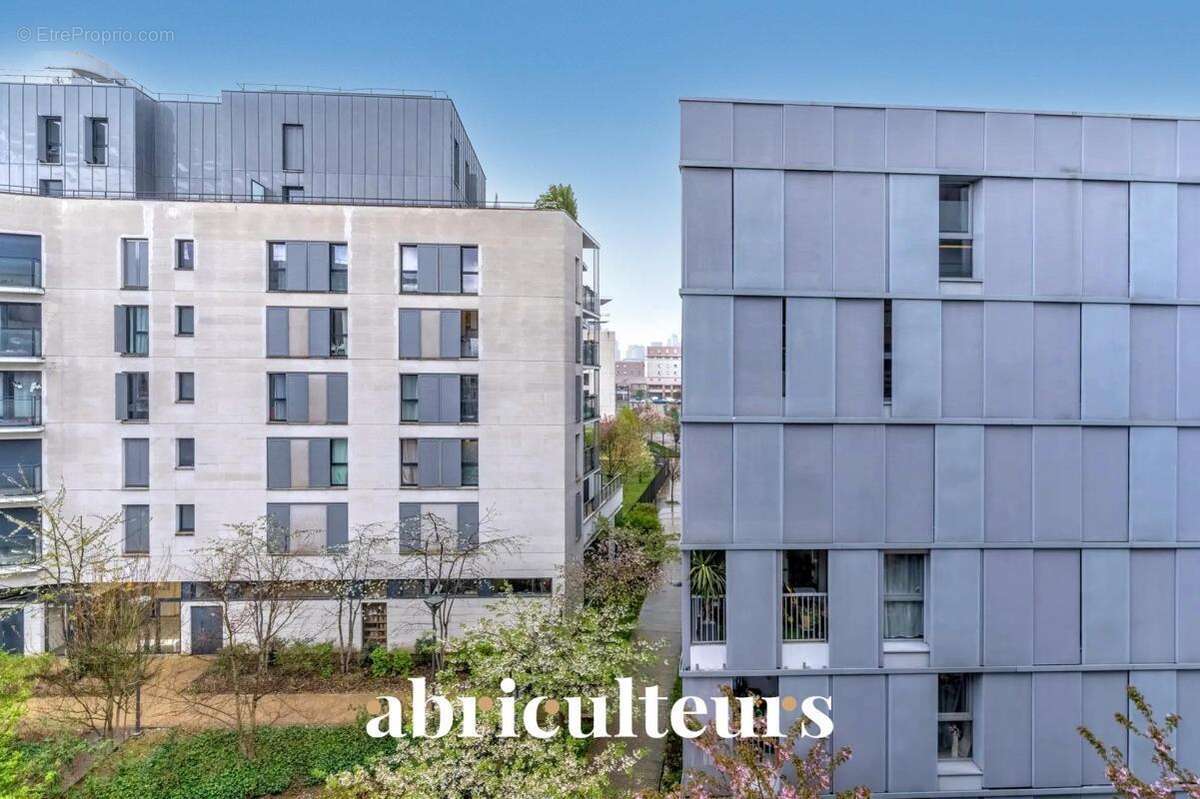 Appartement à COLOMBES