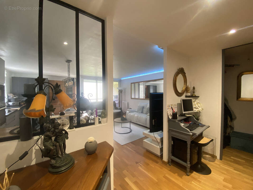 Appartement à LE RAINCY