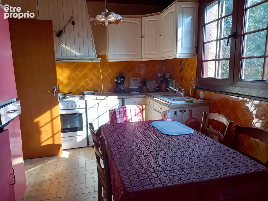 Maison familiale 3 chambres - jardin garage - proche tram A - photo 6