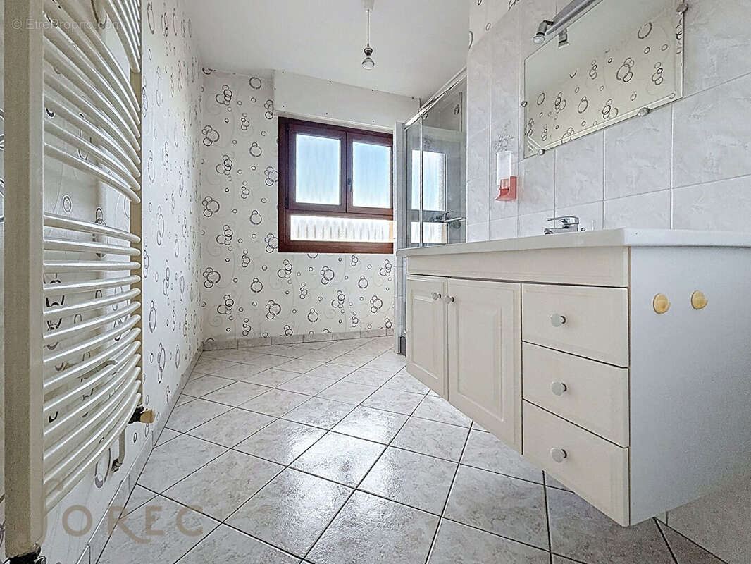 Appartement à FLORANGE