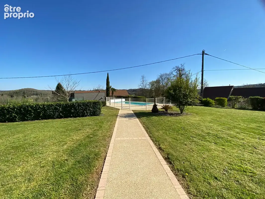 Maison contemporaine 153 m²  avec piscine Proche commerces - photo 7