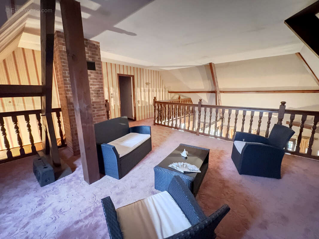 Maison à TOULON-SUR-ALLIER