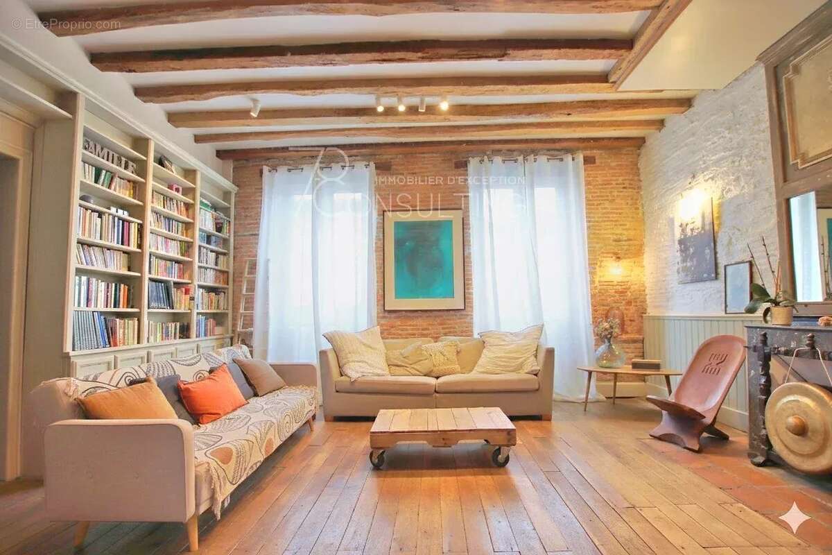 Maison à VILLEFRANCHE-DE-LAURAGAIS