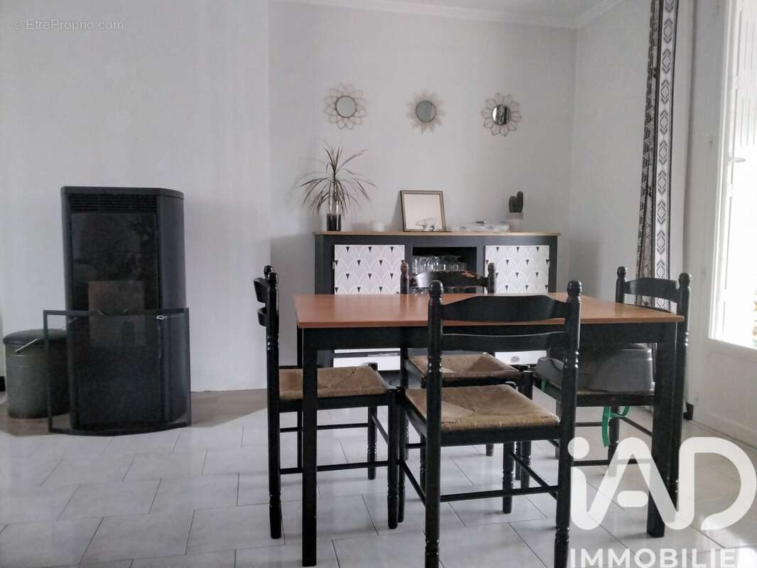 Photo 4 - Maison à DISTRE