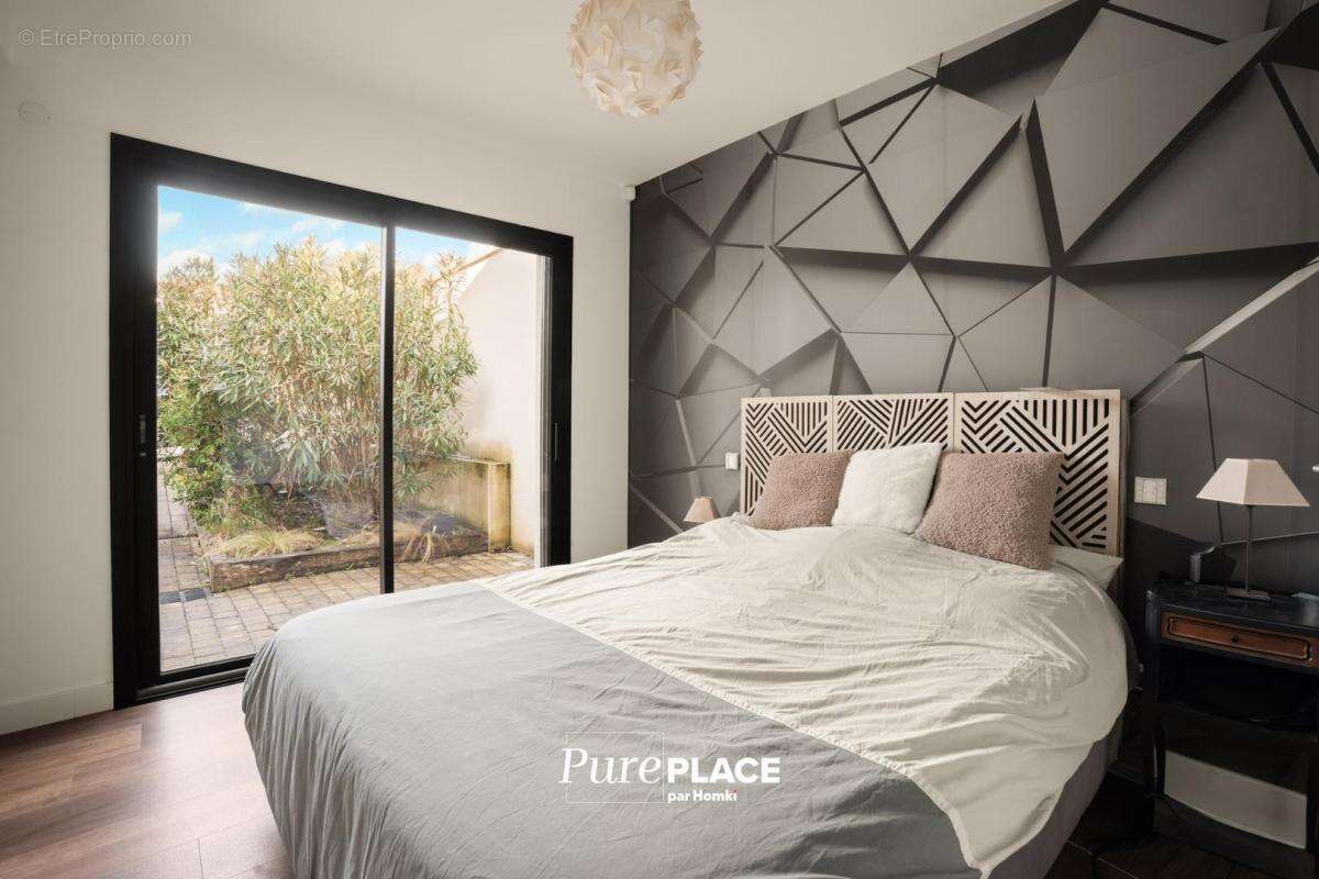 Maison à SAINT-CYR-AU-MONT-D'OR